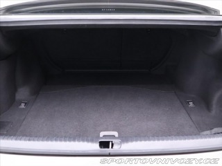 Lexus RC 300h 2,5 133kW F-Sport Na 2017