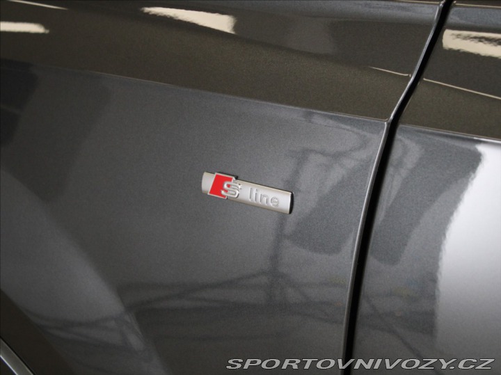 Audi Ostatní modely Q7 3,0 50TDi S-Line 63tkm. Č 2023