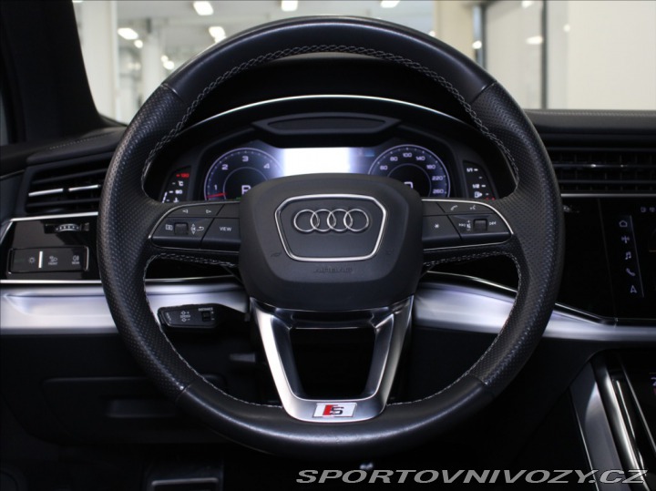 Audi Ostatní modely Q7 3,0 50TDi S-Line 63tkm. Č 2023