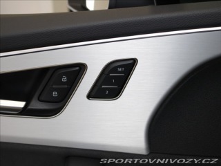 Audi Ostatní modely Q7 3,0 50TDi S-Line 63tkm. Č 2023