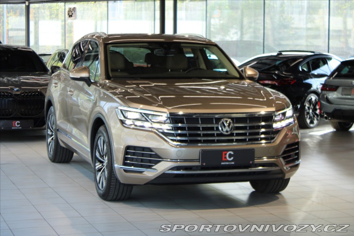 Volkswagen Ostatní modely Touareg V6 TDi 210kW ACC/NezTop/T 2019