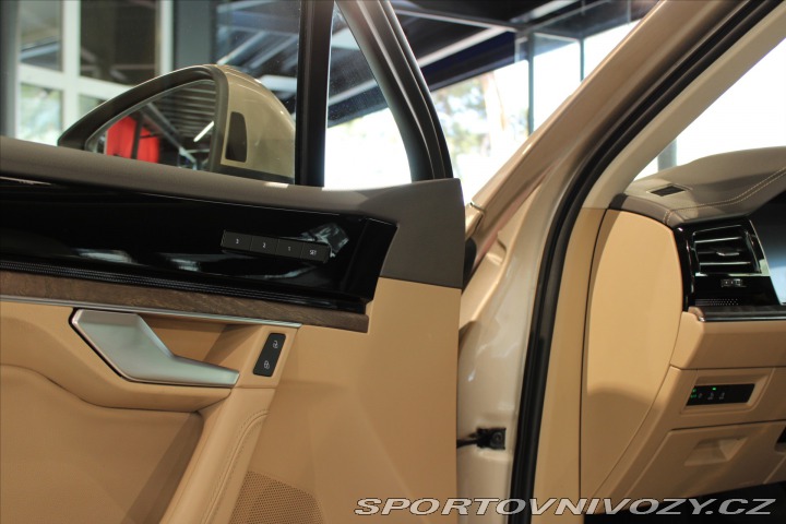 Volkswagen Ostatní modely Touareg V6 TDi 210kW ACC/NezTop/T 2019