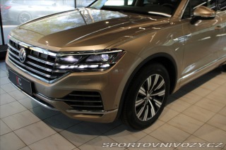 Volkswagen Ostatní modely Touareg V6 TDi 210kW ACC/NezTop/T 2019