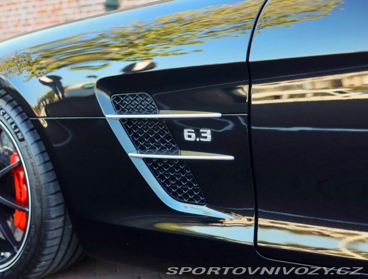 Mercedes-Benz SLS AMG AMG Roadster 420KW Roads 2012