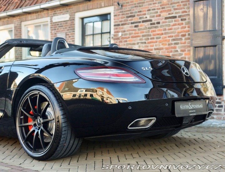 Mercedes-Benz SLS AMG AMG Roadster 420KW Roads 2012