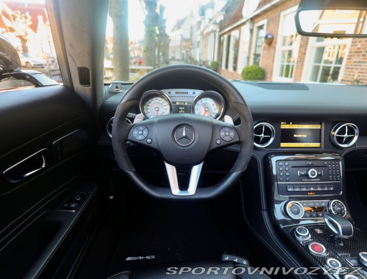 Mercedes-Benz SLS AMG AMG Roadster 420KW Roads 2012