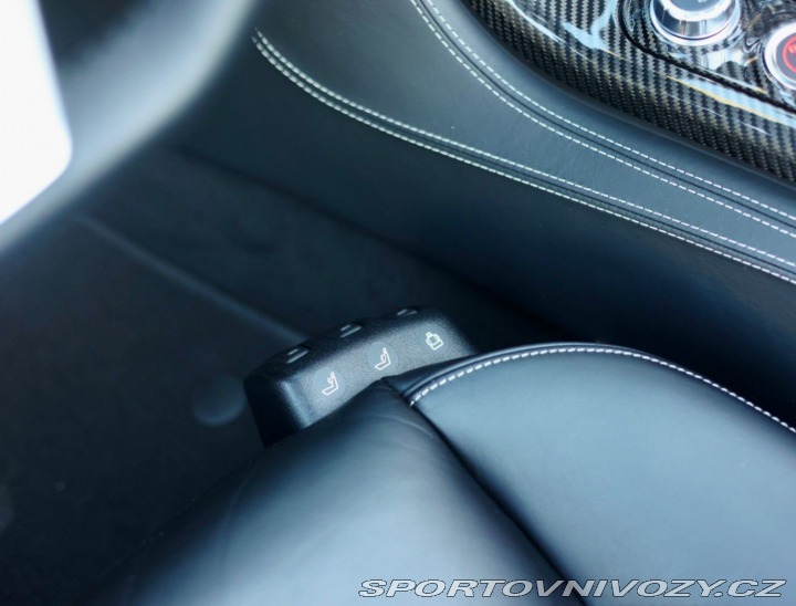 Mercedes-Benz SLS AMG AMG Roadster 420KW Roads 2012