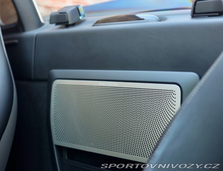 Mercedes-Benz SLS AMG AMG Roadster 420KW Roads 2012