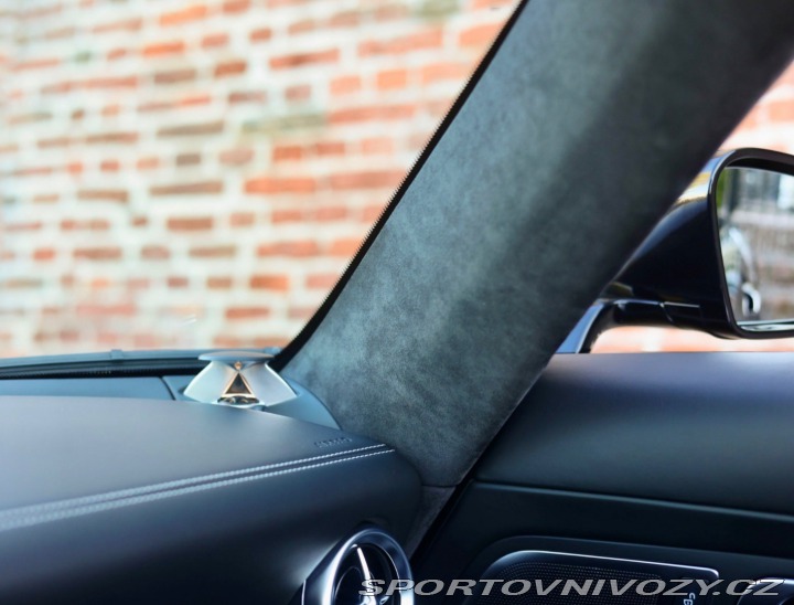 Mercedes-Benz SLS AMG AMG Roadster 420KW Roads 2012