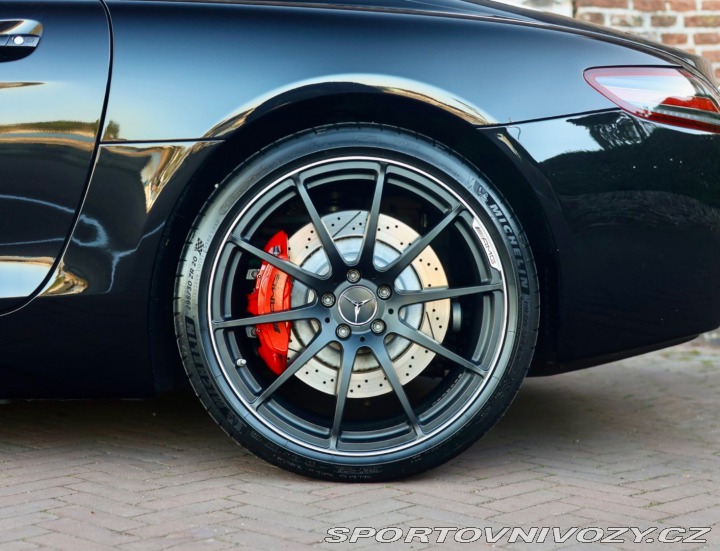 Mercedes-Benz SLS AMG AMG Roadster 420KW Roads 2012