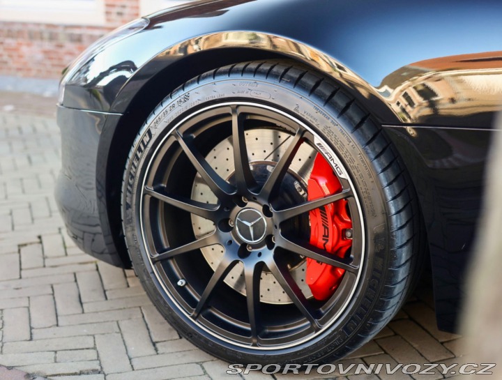 Mercedes-Benz SLS AMG AMG Roadster 420KW Roads 2012