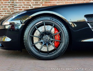 Mercedes-Benz SLS AMG AMG Roadster 420KW Roads 2012