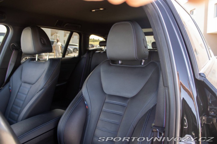 BMW 3 Touring  330e xDrive / 13 2020