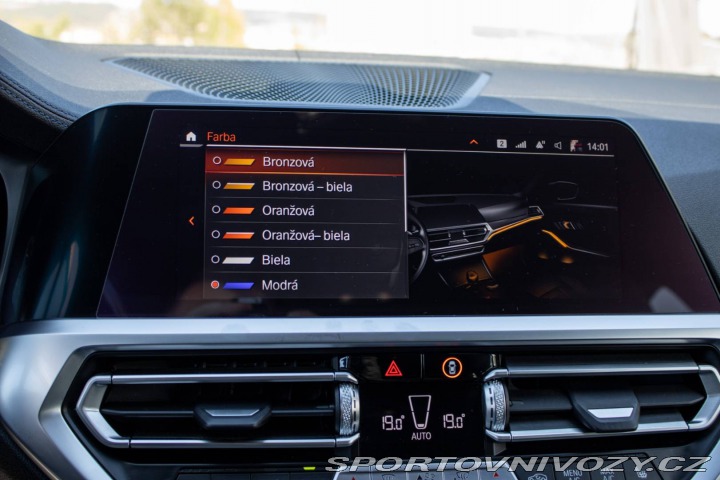 BMW 3 Touring  330e xDrive / 13 2020