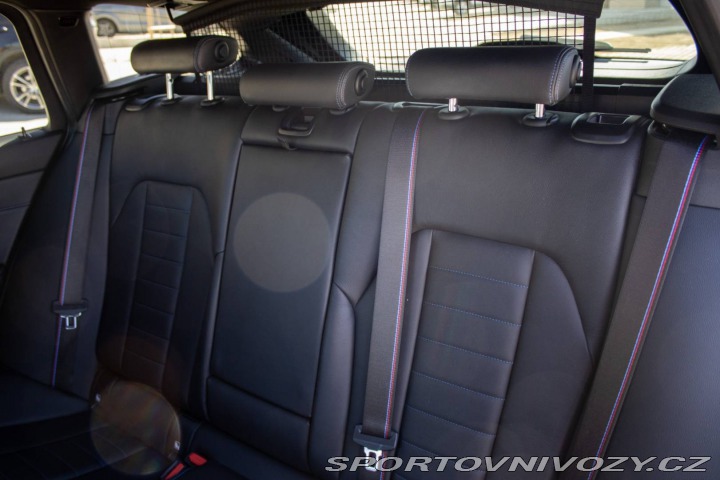 BMW 3 Touring  330e xDrive / 13 2020