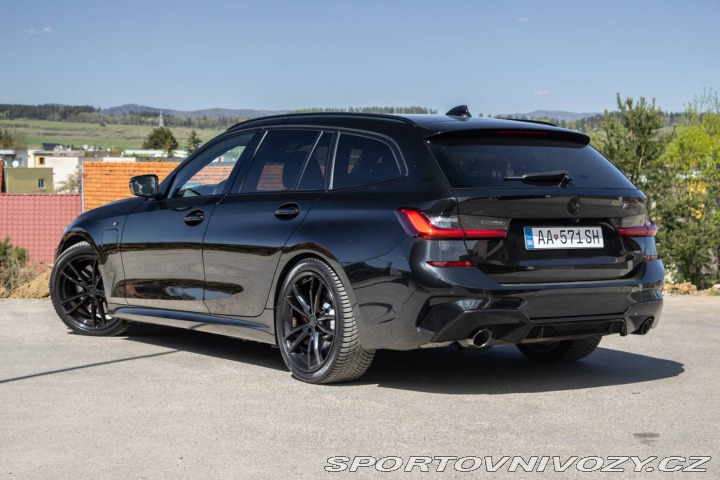 BMW 3 Touring  330e xDrive / 13 2020