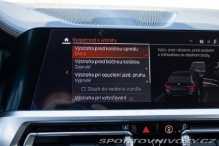 BMW 3 Touring  330e xDrive / 13 2020