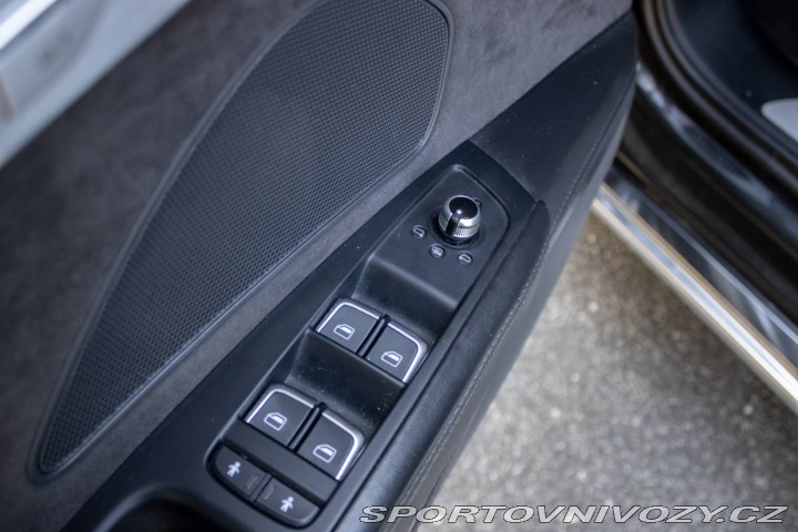 Audi Ostatní modely A8  4.0 TFSI V8 quattro tipt 2013