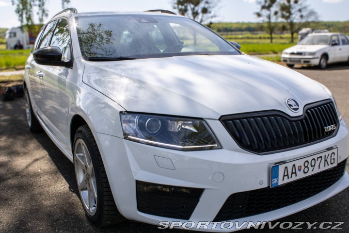 Škoda Octavia RS Combi  2.0 TDI RS / 135kW 2015