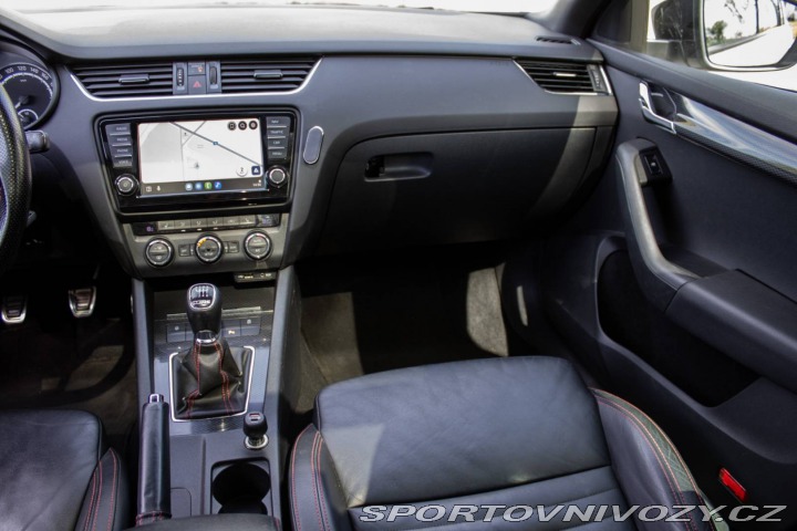 Škoda Octavia RS Combi  2.0 TDI RS / 135kW 2015