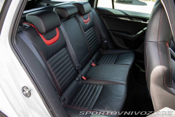 Škoda Octavia RS Combi  2.0 TDI RS / 135kW 2015