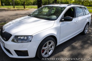 Škoda Octavia RS Combi  2.0 TDI RS / 135kW 2015