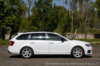 Škoda Octavia RS Combi  2.0 TDI RS / 135kW 2015