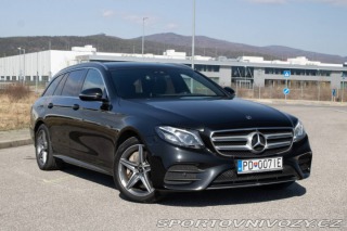 Mercedes-Benz E Kombi  300DE AMG Packet / 2021