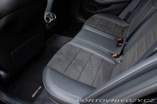 Mercedes-Benz E Kombi  300DE AMG Packet / 2021