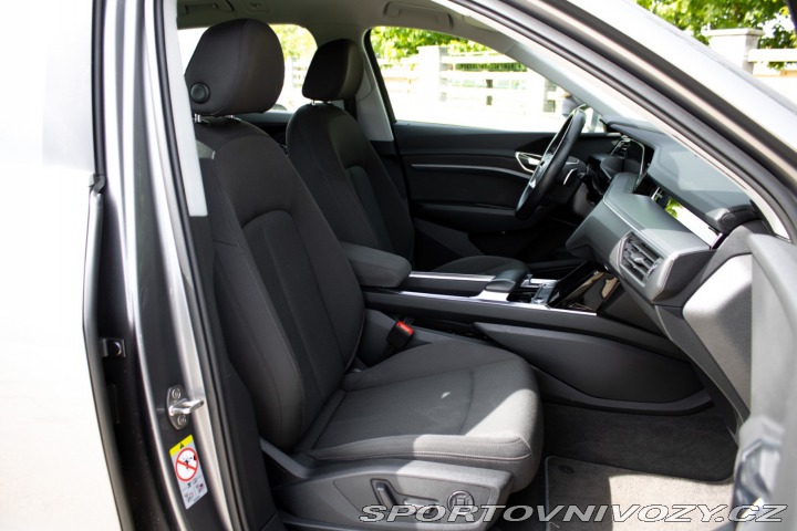 Audi Ostatní modely E-tron  50 quattro Advanced / AJ 2019