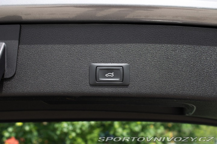 Audi Ostatní modely E-tron  50 quattro Advanced / AJ 2019