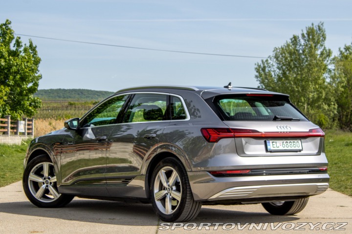 Audi Ostatní modely E-tron  50 quattro Advanced / AJ 2019