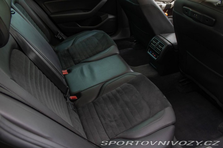 Volkswagen Ostatní modely Passat Variant Variant  2.0 BiTDI 240k B 2015