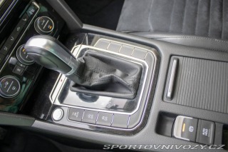 Volkswagen Ostatní modely Passat Variant Variant  2.0 BiTDI 240k B 2015