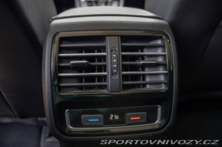 Volkswagen Ostatní modely Passat Variant Variant  2.0 BiTDI 240k B 2015