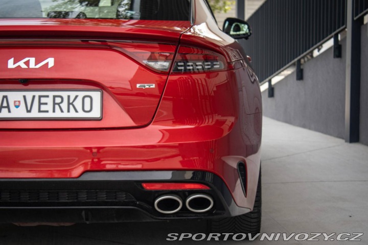 Kia Stinger GT 3.3 T-GDi 269kW AT8 / 2024