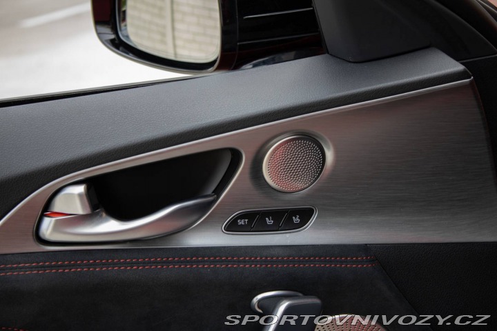 Kia Stinger GT 3.3 T-GDi 269kW AT8 / 2024