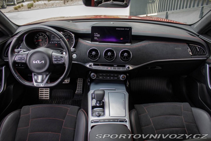 Kia Stinger GT 3.3 T-GDi 269kW AT8 / 2024