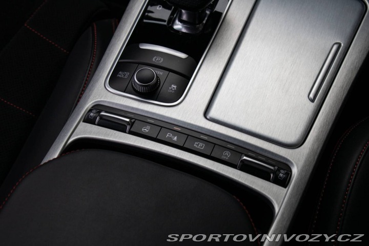 Kia Stinger GT 3.3 T-GDi 269kW AT8 / 2024