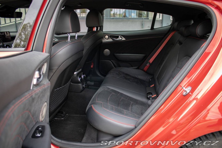 Kia Stinger GT 3.3 T-GDi 269kW AT8 / 2024