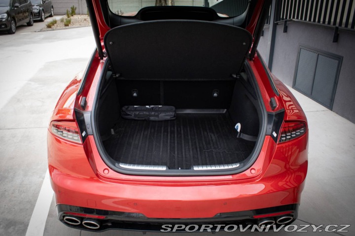 Kia Stinger GT 3.3 T-GDi 269kW AT8 / 2024