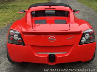 Opel Speedster 2.2 unikátní historie 2001