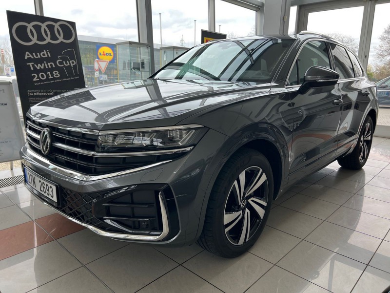 Volkswagen Ostatní modely Touareg R-line 3,0TDI 210kW