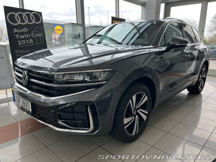 Volkswagen Ostatní modely Touareg R-line 3,0TDI 210kW 2024