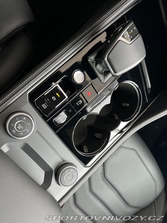 Volkswagen Ostatní modely Touareg R-line 3,0TDI 210kW 2024