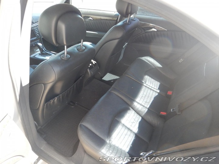 Mercedes-Benz E E 350 4MATIC, DIGIKLIMA 2006
