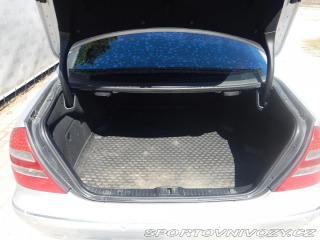 Mercedes-Benz E E 350 4MATIC, DIGIKLIMA 2006