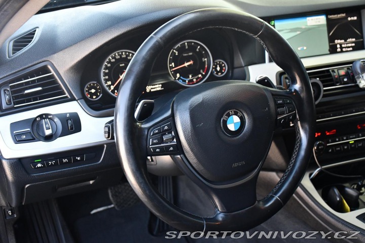 BMW 5 535d xD PANO HK HUD TAŽNÉ 2016
