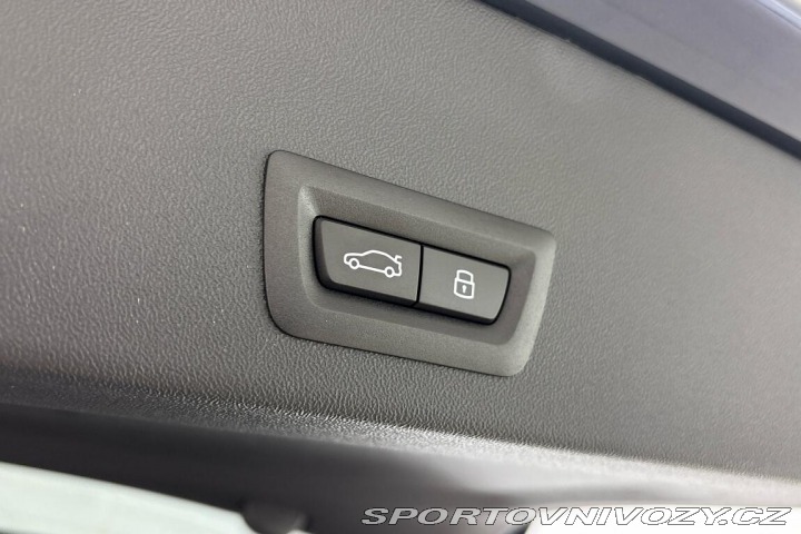 BMW iX3 50 xDrive 2026