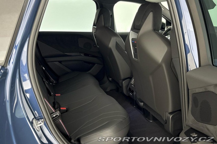 BMW iX3 50 xDrive 2026